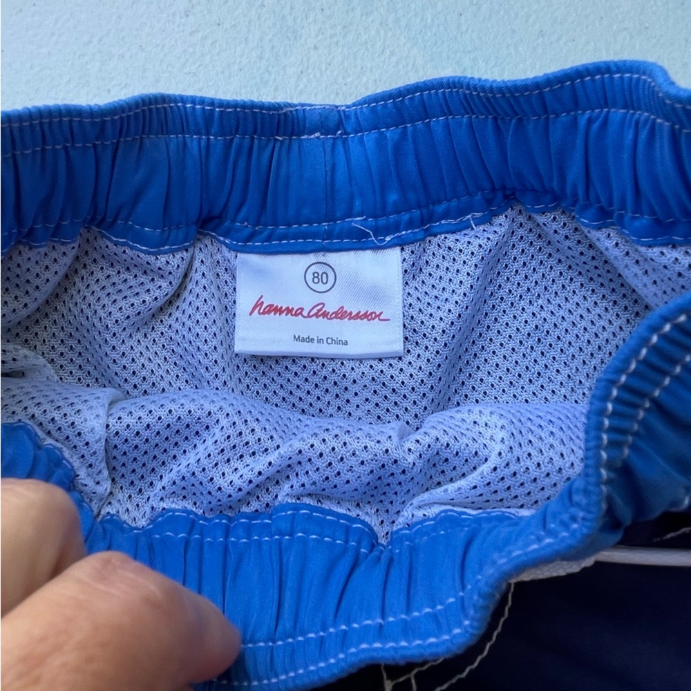 Hanna Andersson swim trunks. Size 80/US 2 - Picture 3 of 3
